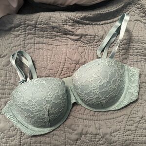 Victoria's Secret Lace Underwire Bra in Soft Teal